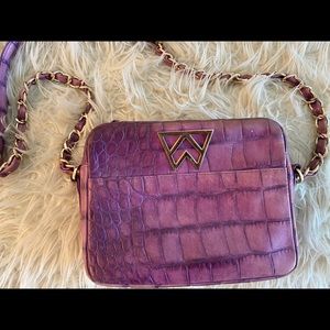 Kelly Wynne Mingle Mingle Mini